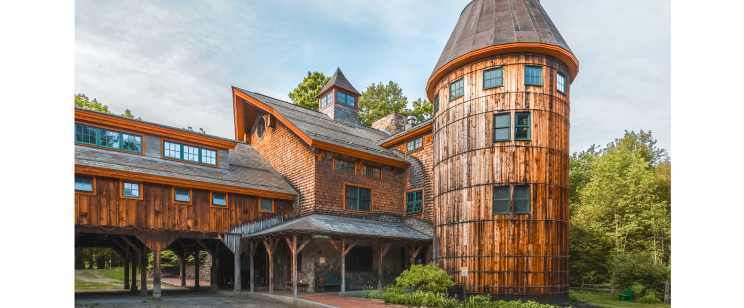 Stonewall Farm Quarterly, Volume 2 Stonewall Farm